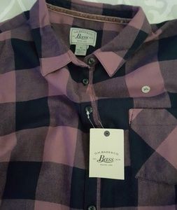 G.H. Bass & CO. Buffalo Check flannel button down.